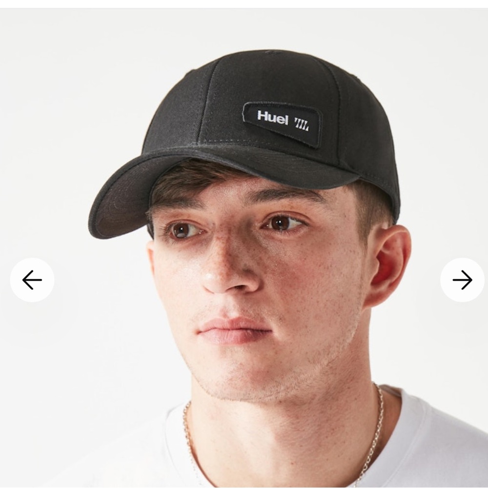 Huel hats never worn